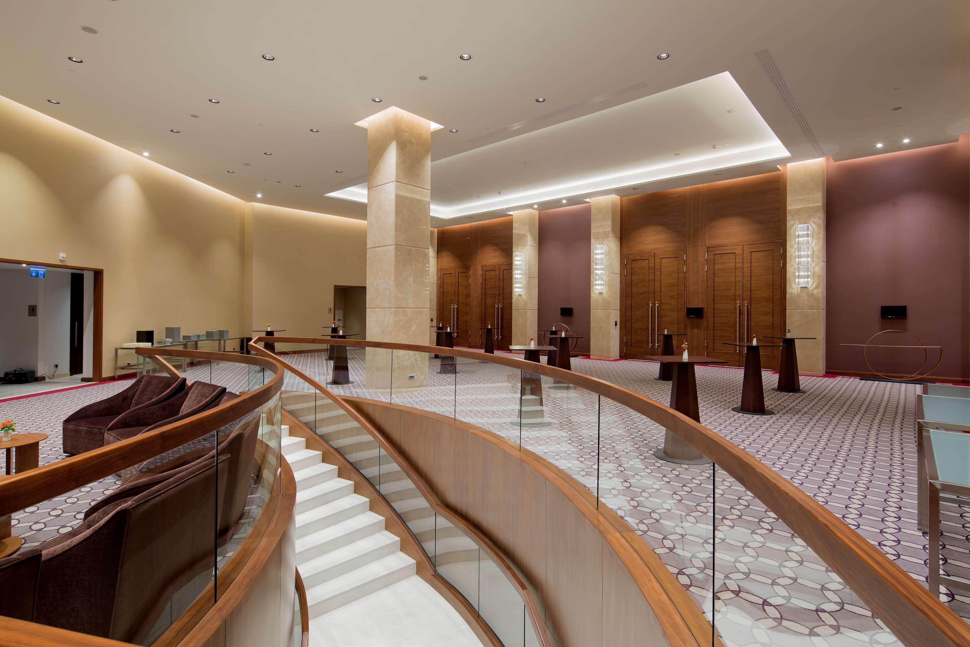 Hotel Hilton Batumi Esterno foto The Grand Ballroom