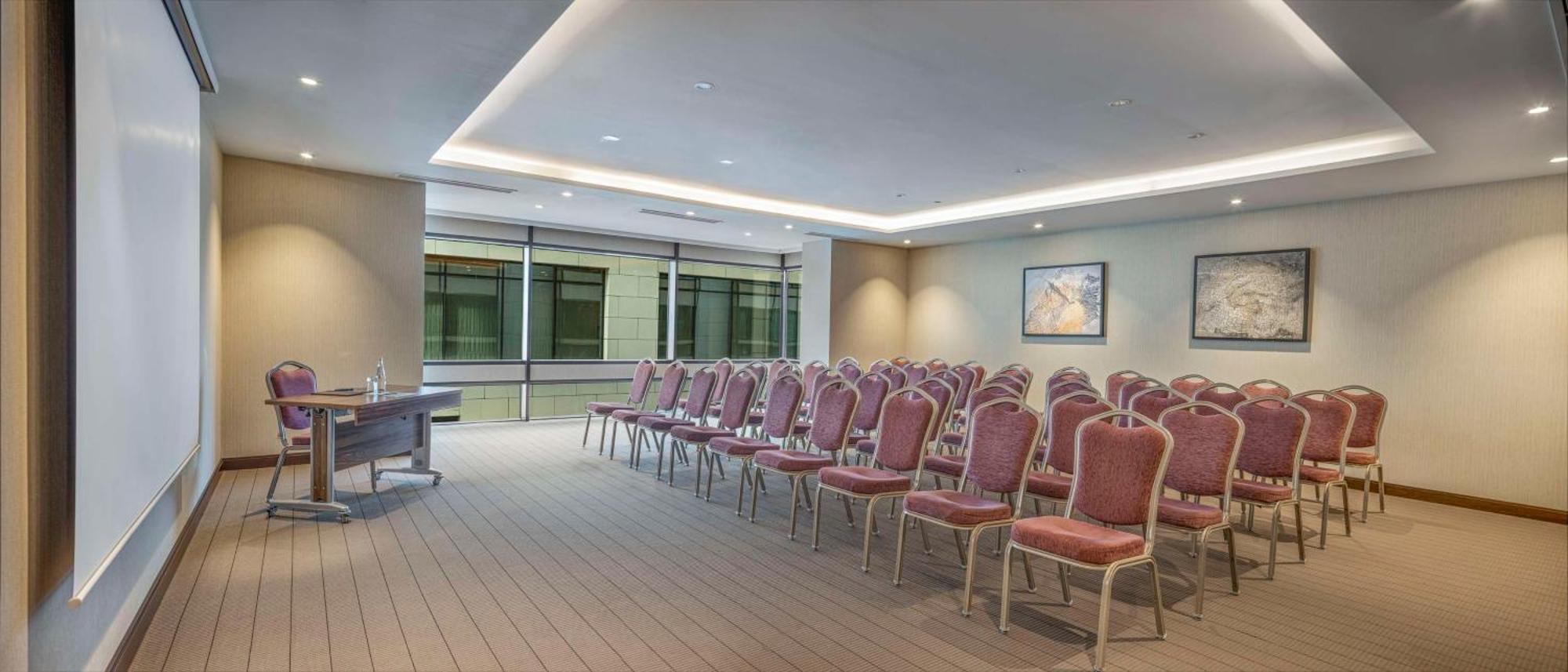 Hotel Hilton Batumi Esterno foto Meeting room